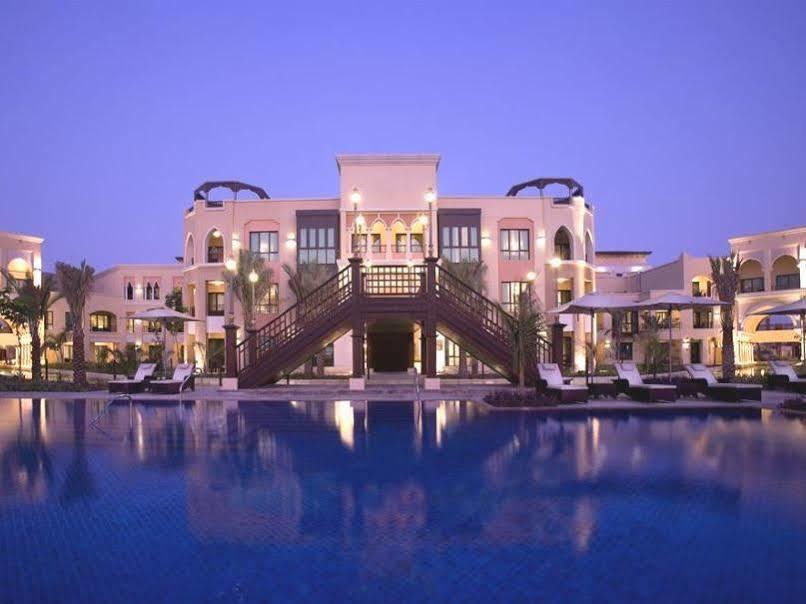 Shangri-La Hotel Apartments Qaryat Al Beri Abu Dhabi Exterior photo